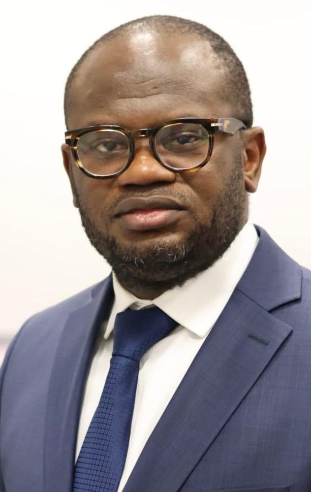 Almathe Biyekele Kimfoko, Directeur Administratif et Financier à temps partagé